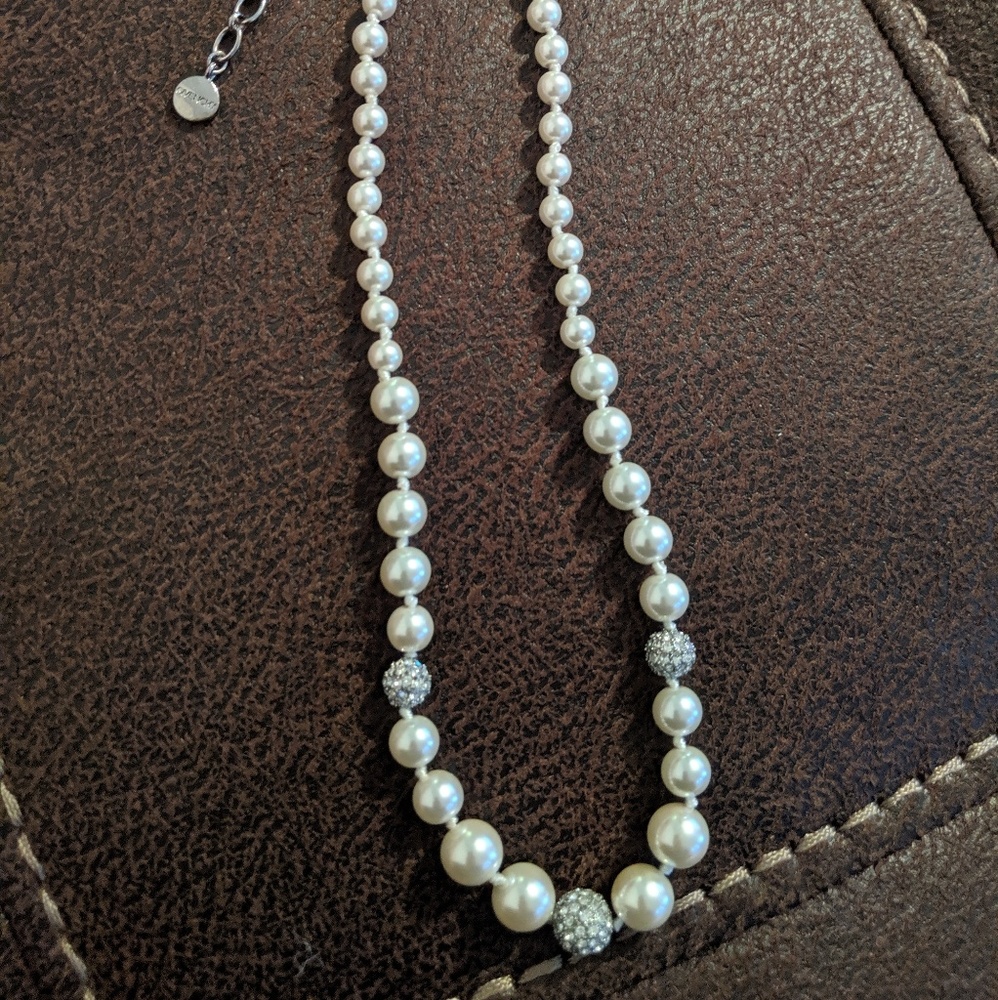 Pearl necklace